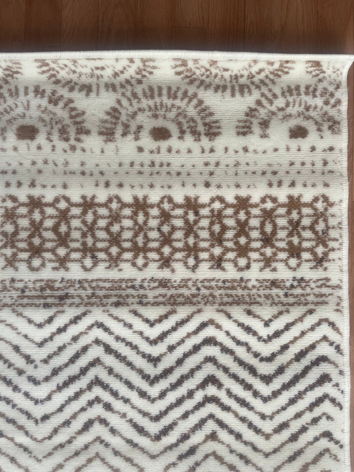 Tapis beige et marron – 60x110 cm – Motifs géométriques tribaux