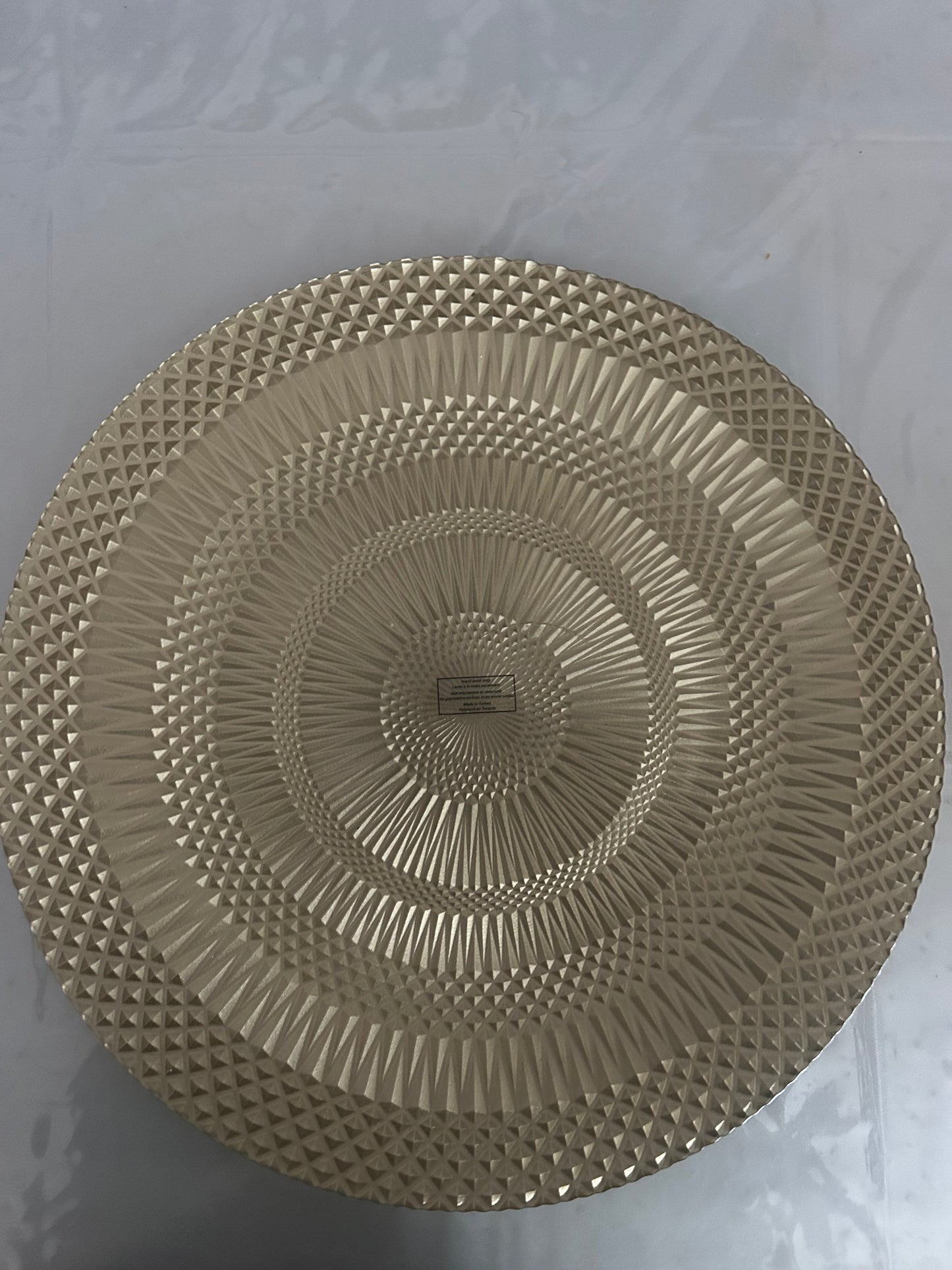 Grande assiette décorative dorée 45 cm – oriental chic