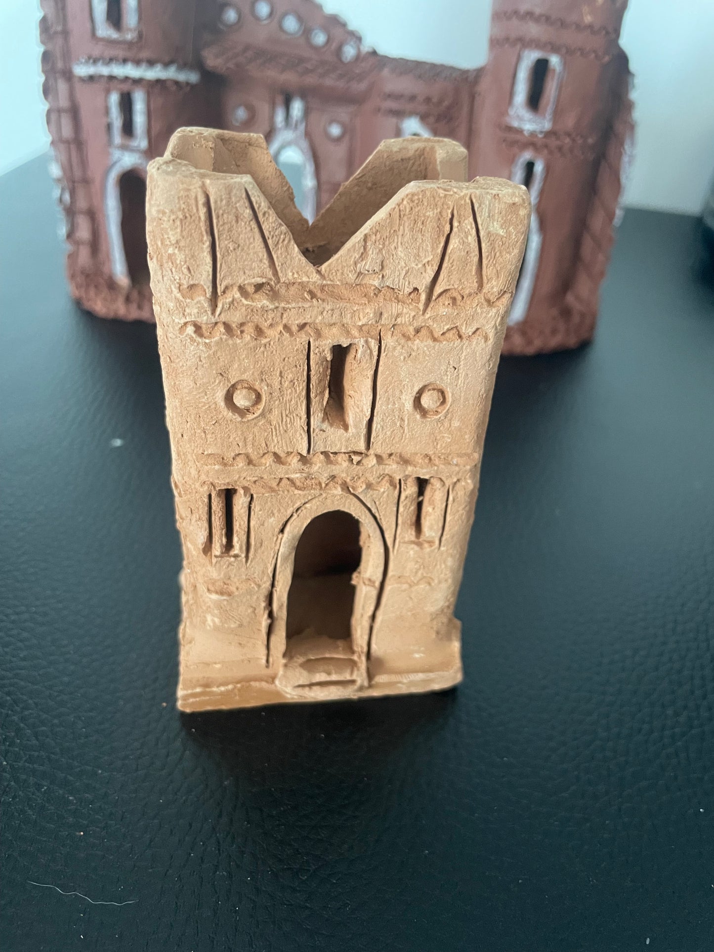 Ensemble de 3 pièces décoratives en argile naturelle – Architecture traditionnelle marocaine faite main