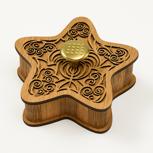 Boîte artisanale en bois – Forme étoile et poignée dorée