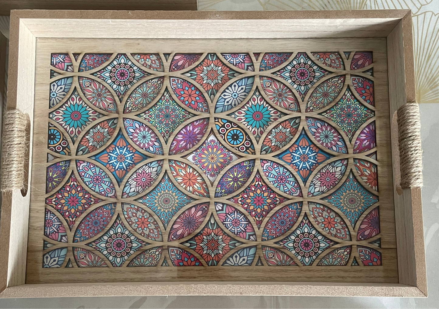 Plateau Oriental en Bois avec Motifs Zellige sous verre – Petit Format