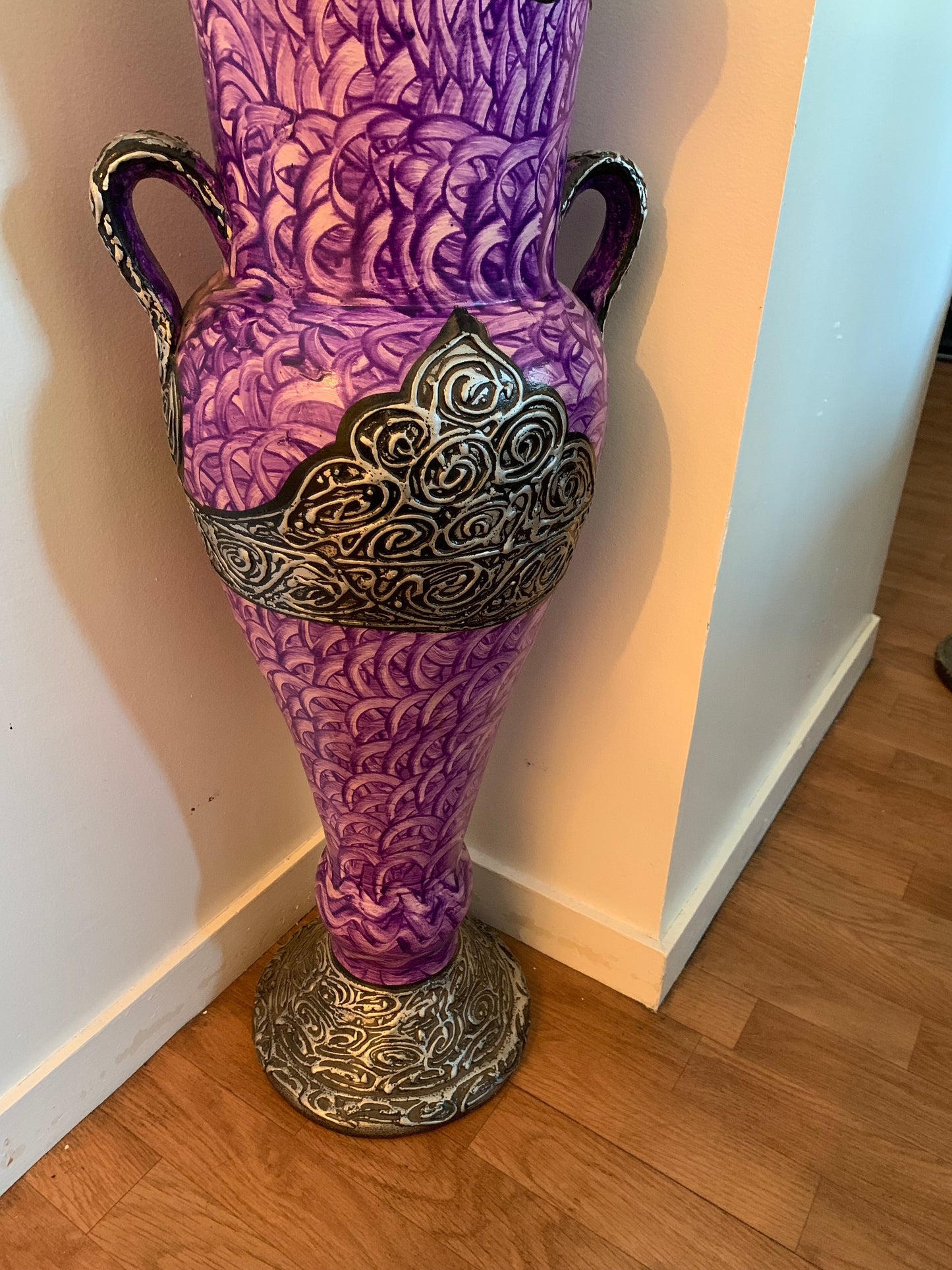 Grand vase oriental artisanal violet et argent – Décoration marocaine chic