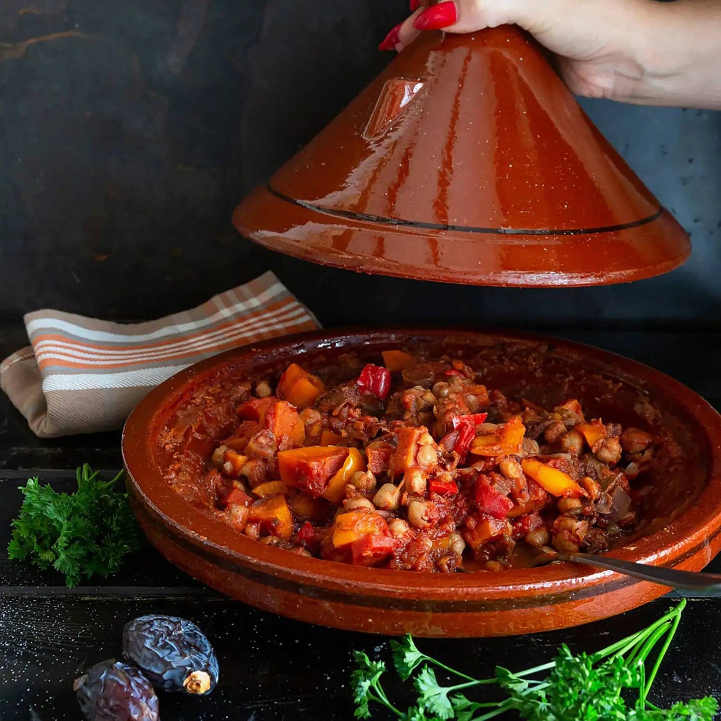 Tajine XL 35 cm en terre cuite peinte à la main