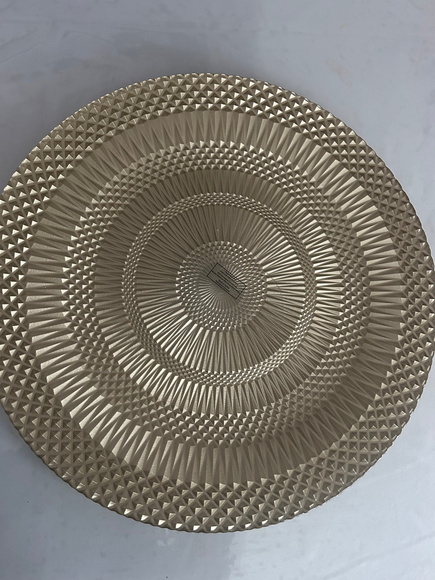 Grande assiette décorative dorée 45 cm – oriental chic