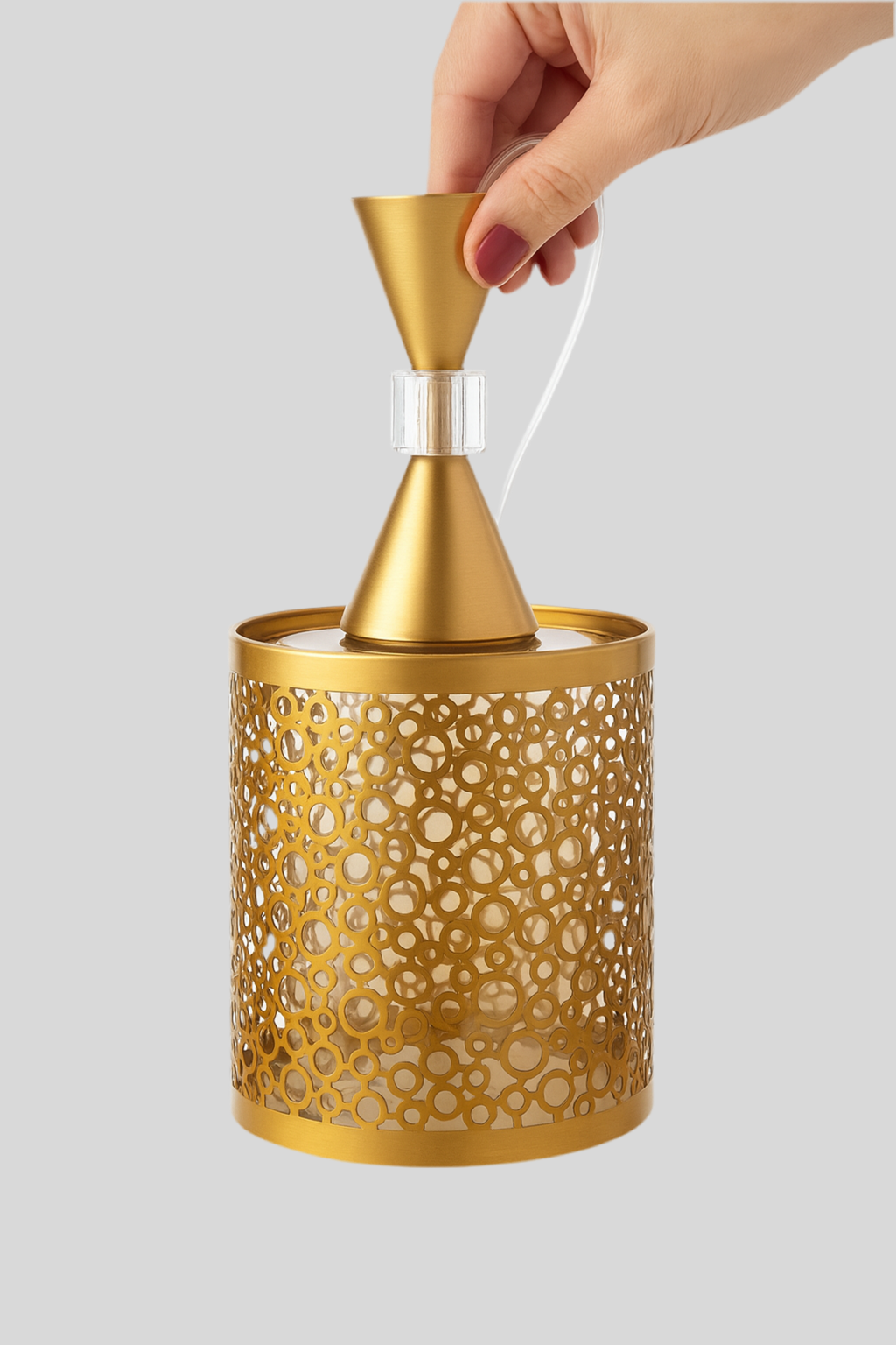 Suspension orientale dorée – Cylindre à motifs cercles