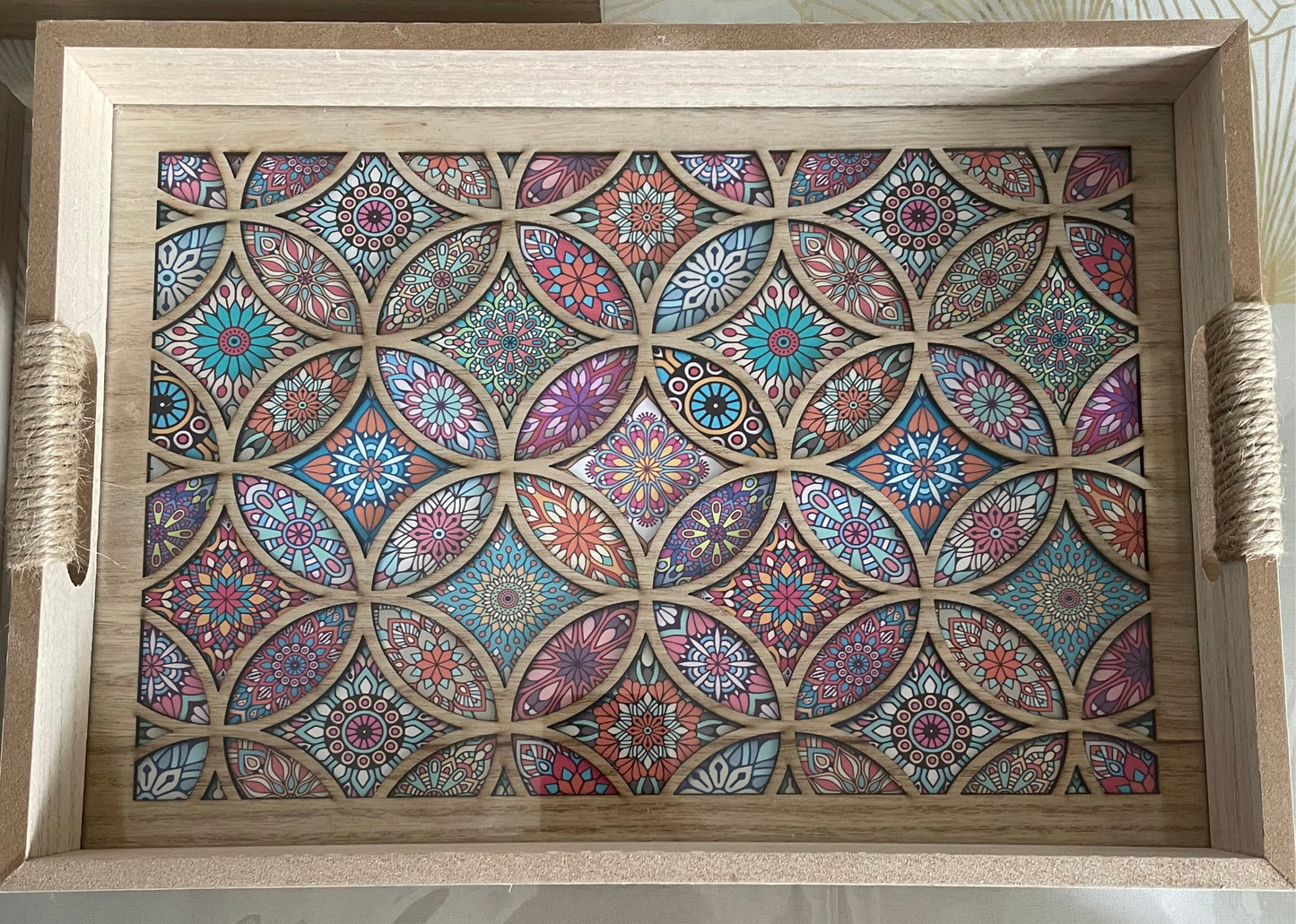 Plateau Oriental en Bois avec Motifs Zellige sous verre – Petit Format