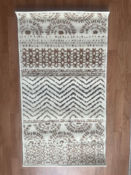 Tapis beige et marron – 60x110 cm – Motifs géométriques tribaux